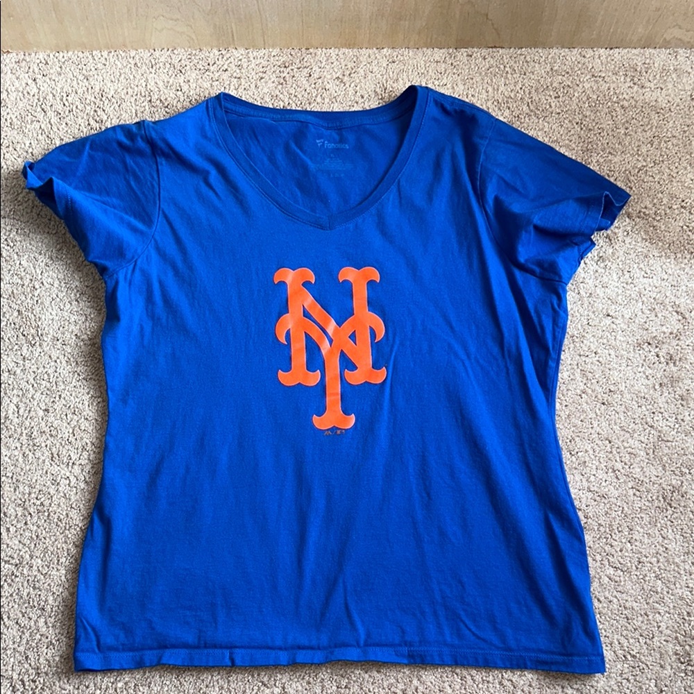 Women's NY Mets Fanatics baseball T-Shirt with Orange Logo